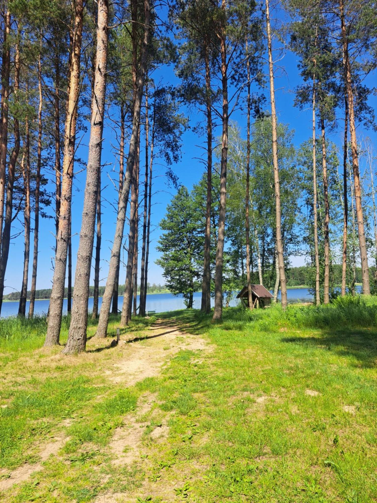 Готель Lazdininku Poilsiaviete Darbenai Екстер'єр фото